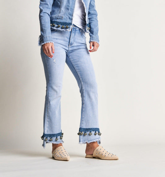 Jeans ausgestelltes Bein mit Details am Hosenbein - Lidamoh Fashion